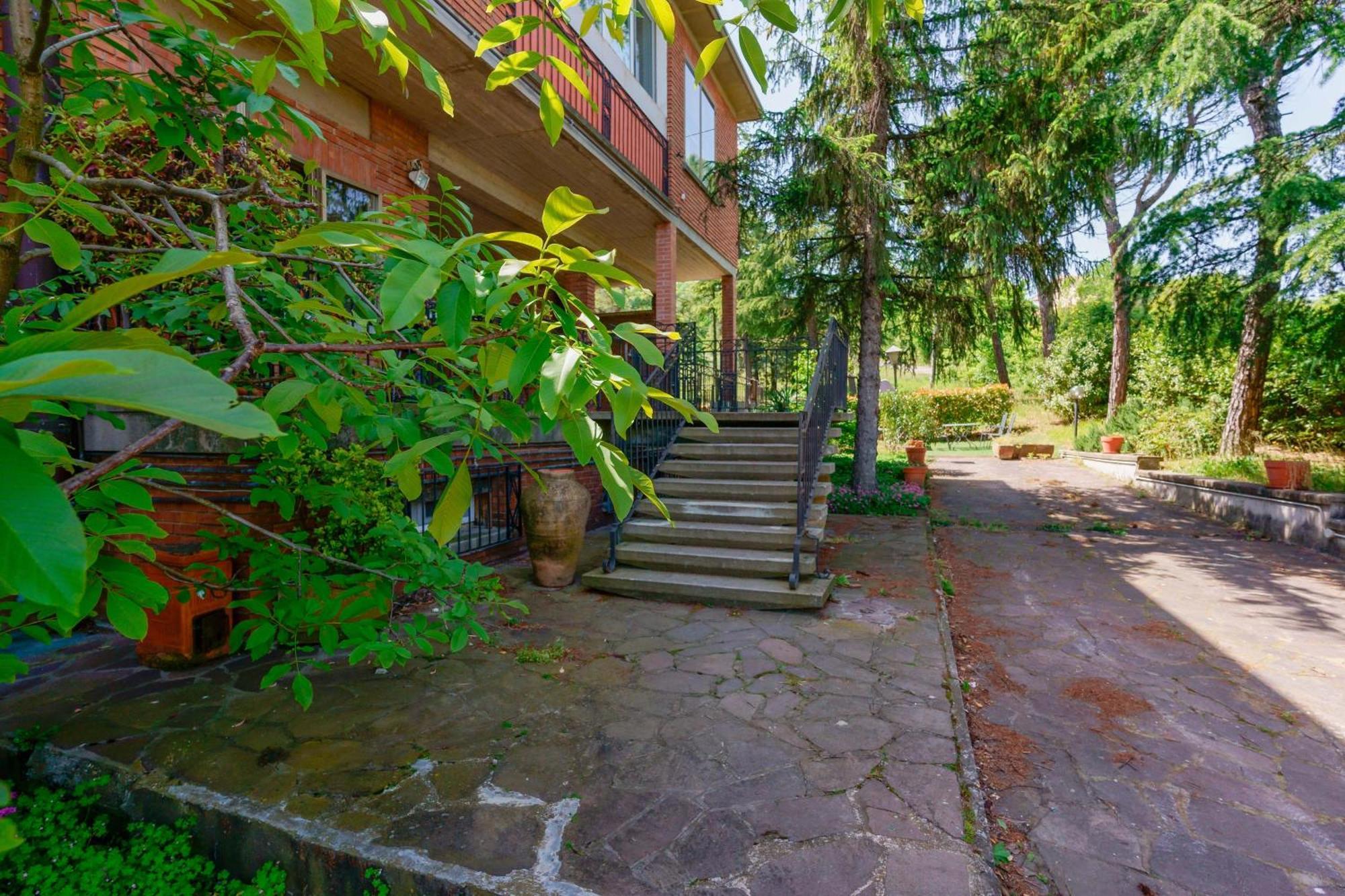 Il Sussurro Delle Colline - Ca Bianca Apartments Farneto エクステリア 写真